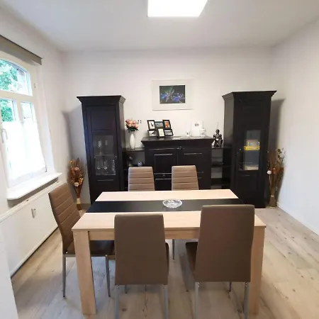 Apartment Comfortable Apartment in Naumburg near Bad Kosen Zoo *