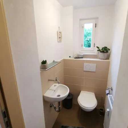 Comfortable Apartment in Naumburg near Bad Kosen Zoo * Naumburg (Saale)